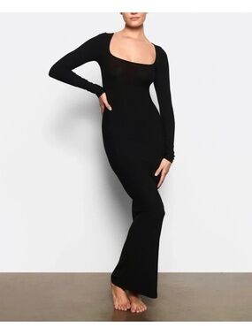 SKIMS Soft Lounge Long Sleeve Dress in Onyx